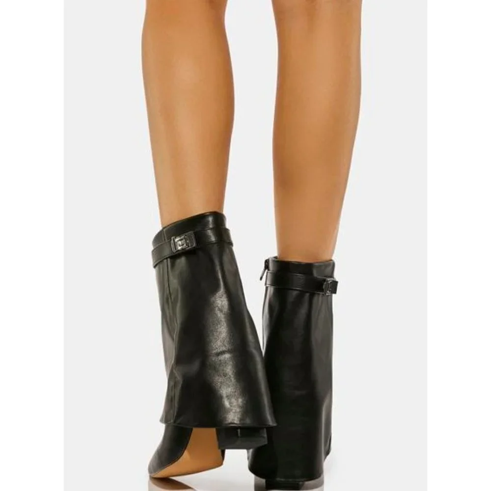 Public Desire BLACK  FYRE ANKLE BOOTS ( BRAND NEW !!!!!!!! )